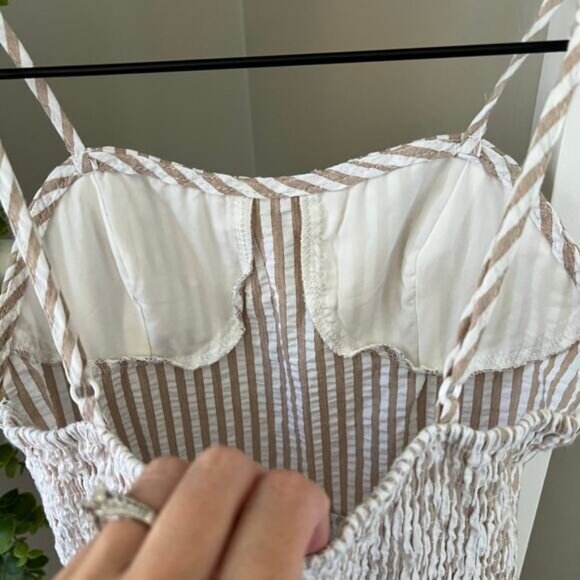 Shein Tan & White Striped Dress Women's Small - Picture 7 of 9